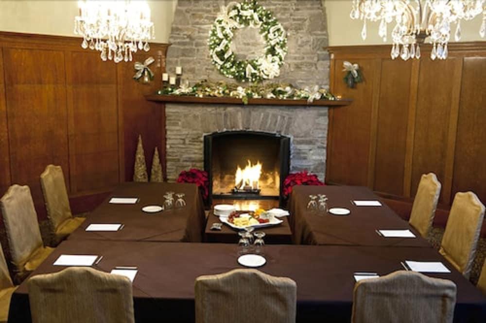 מיסיסאוגה The Glenerin Inn מראה חיצוני תמונה