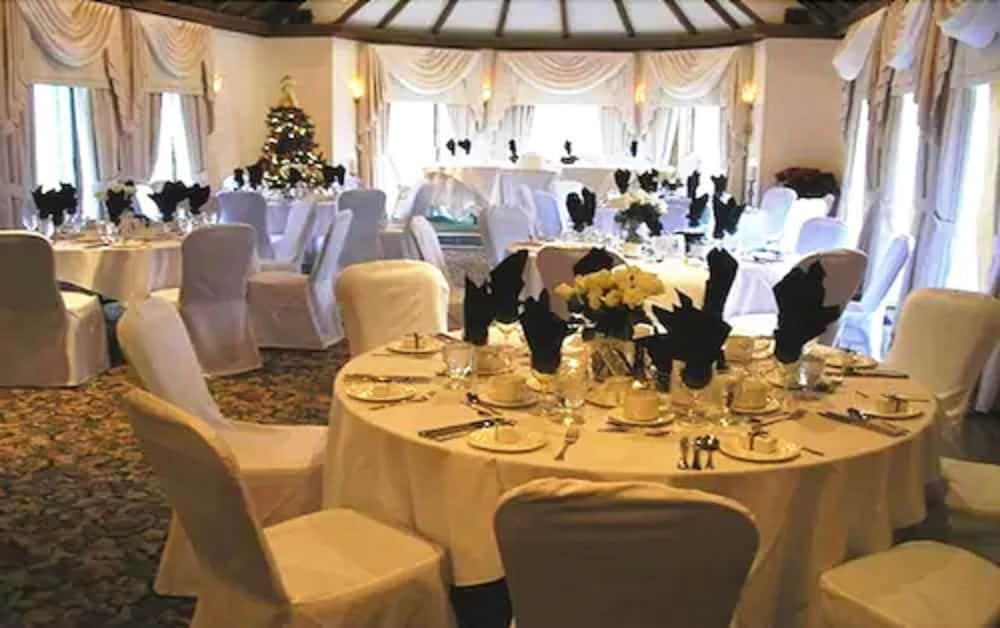 מיסיסאוגה The Glenerin Inn מראה חיצוני תמונה